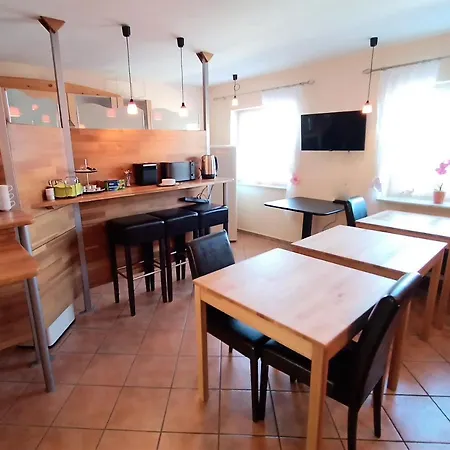 Bodensee Gaestehaus بيت ضيافة 3*