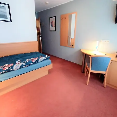 بيت ضيافة Bodensee Gaestehaus 3*