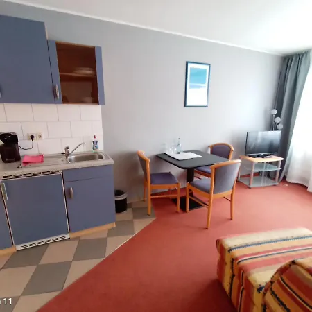 Bodensee Gaestehaus 3* تيتنانغ